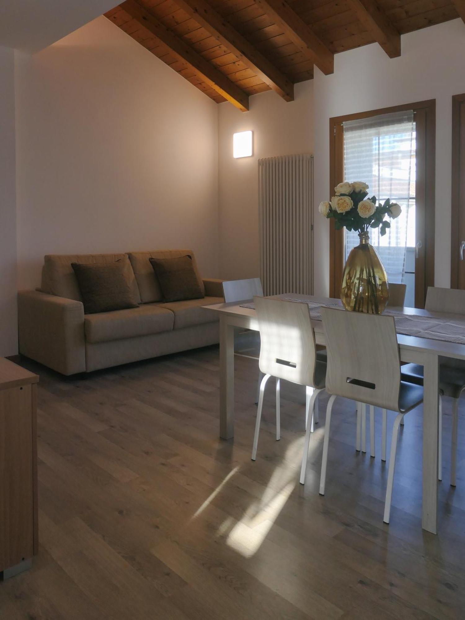 The Lake Home Colico Luaran gambar
